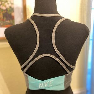 NIKE sports bra